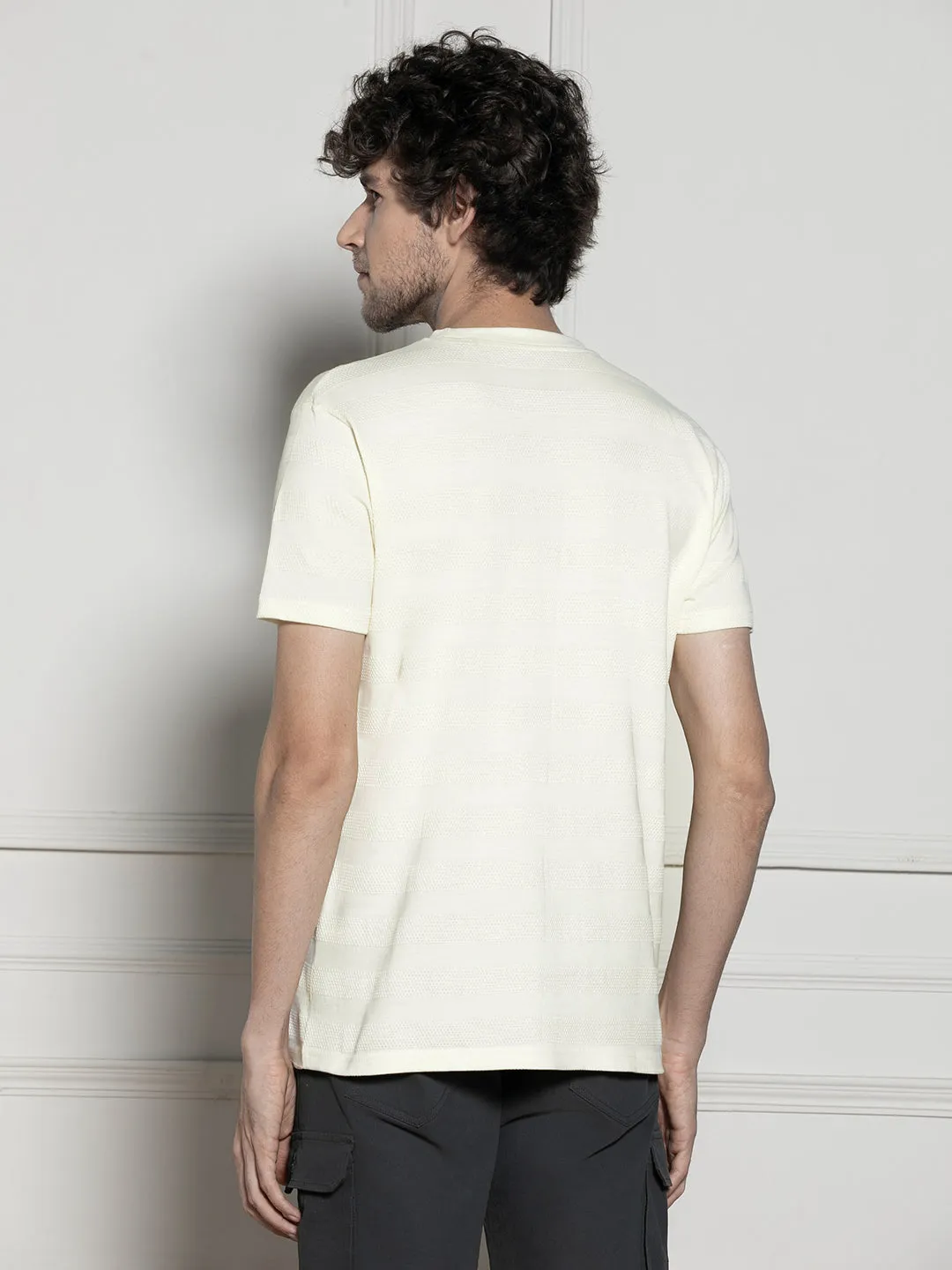 Men's Off-white Round neck Textured Casual T-shirt